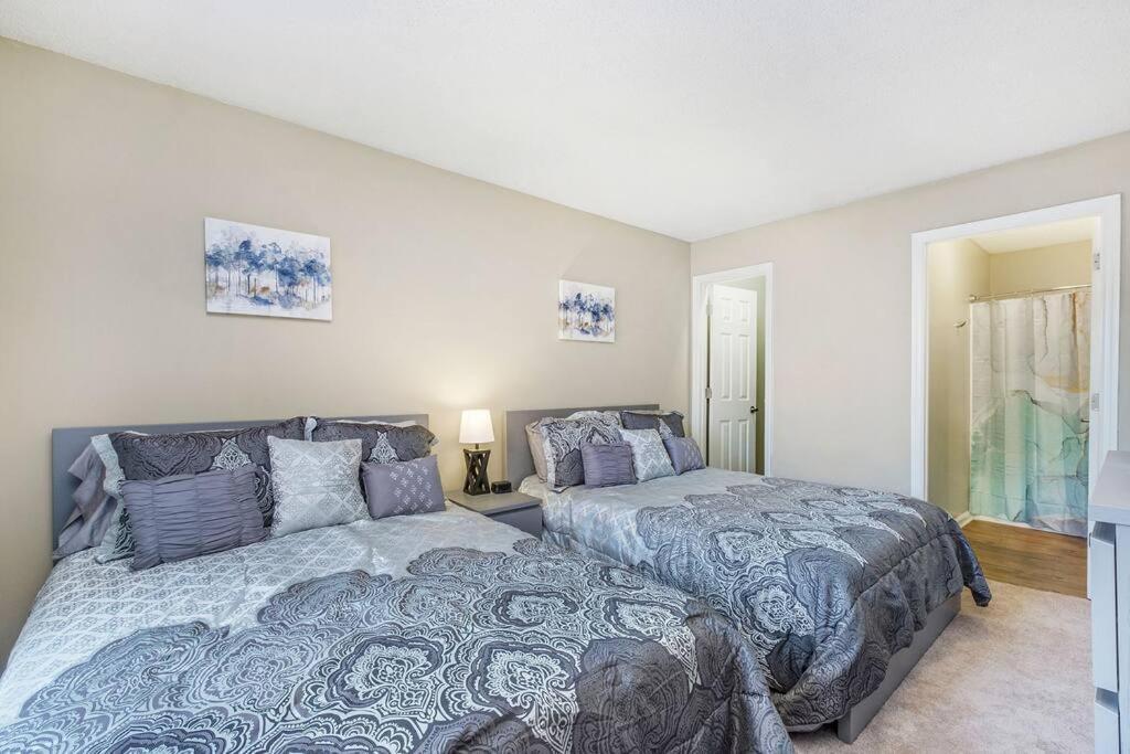 Charming Apartment With Wi-Fi Charlotte Extérieur photo